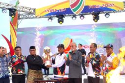 PORA XIV ditutup, tuan rumah jadi juara umum