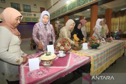 IKWI Kalsel gelar lomba membuat kue dan fashion show kebaya semarakkan Hari Ibu