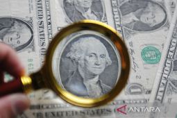 Dolar AS melonjak, pasar "wait and see" jelang pertemuan Fed