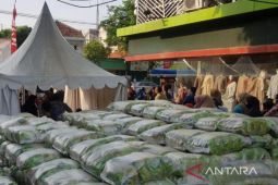 Akhir tahun, Pemprov Jatim gelontor 300 ton beras jaga stabilitas harga