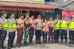 Kapolres Langkat cek pos pengamanan Bukit Lawang