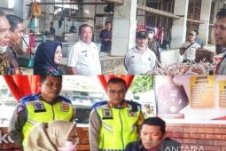 Wali Kota  dan Wakil Wali Kota  Sibolga sidak harga pasar dan tinjau posko pelayanan terpadu