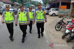 Kapolres Tapsel cek pos pengamanan dan objek wisata Aek Sijornih