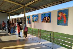 Universitas Negeri Gorontalo gelar pameran seni rupa di Gerbang Kampus 4