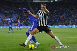 Newcastle kalahkan Leicester 3-0