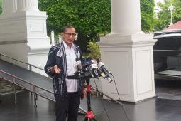 Sandiaga minta wisatawan antisipasi cuaca ekstrem saat liburan