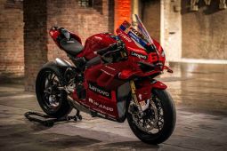 Replika Ducati Panigale V4 2022 Wolrd Champion habis terjual