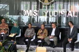 KY akui miliki kewenangan penyadapan tetapi sulit diterapkan