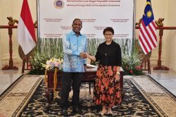 Menlu Retno minta Malaysia lindungi pekerja migran Indonesia
