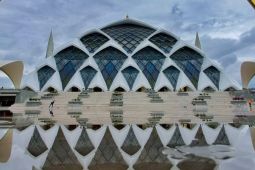 Pemprov Jabar undang dubes saat peresmian Masjid Al Jabbar
