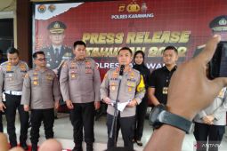 Polres Karawang terima 3.875 aduan WA Lapor Pak Kapolres selama 2022