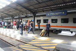 Penumpang KA Daop Jember meningkat selama libur Natal dan Tahun Baru