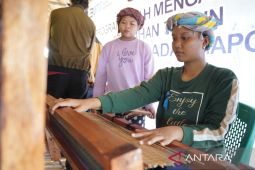 Menjaga kelestarian kearifan lokal Orang Lum, PT Timah Tbk lakukan pemberdayaan masyarakat secara komprehensif