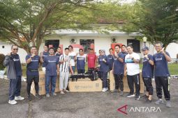 PT Timah berikan lima mesin tempel untuk nelayan kecamatan Belinyu