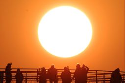 Berikut tradisi unik sambut pergantian tahun di berbagai negara