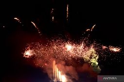 "Musical Fireworks" di GWK meriahkan perayaan tahun baru
