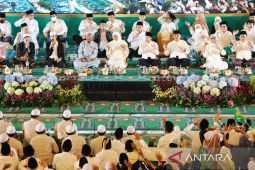 Gubernur Khofifah apresiasi masyarakat atas perayaan Tahun Baru yang kondusif