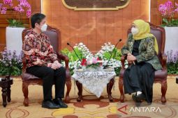 Khofifah tawarkan ekspor porang dan sarang walet ke China