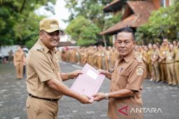 Bupati Gianyar minta jajarannya optimis songsong 2023