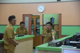 Satono gelar sidak ke sejumlah OPD Pemkab Sambas