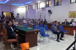 Jaksa KPK tuntut penyuap Rektor Unila nonaktif 2 tahun penjara