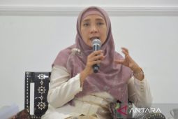 Wagub NTB mengajak warga pilah sampah dari rumah