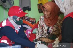 PMI Cianjur langsung datangi rumah warga untuk berikan pelayanan kesehatan