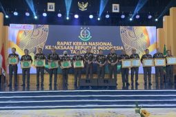 Kejari Batu raih penghargaan pelayanan publik peringkat kedua se-Indonesia