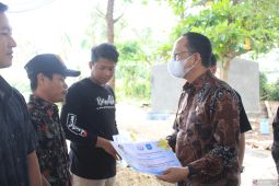 Pemerintah Bangka Tengah bagikan 195 sertifikat tanah pertanian gratis