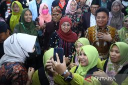 Gubernur Khofifah kukuhkan Paguyuban Masyarakat Jatim di Sumsel