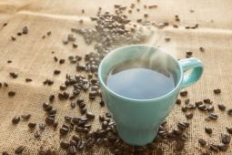 Berapa batas aman minum kopi setiap hari?