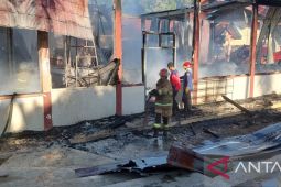 Tiga barak asrama putri SMAN Modal Bangsa terbakar