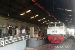 85.886 orang gunakan kereta di stasiun Cirebon pada libur Natal-Tahun Baru