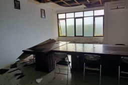 Trauma gempa akibatkan pegawai Pemkab Tanimbar tidak masuk kerja