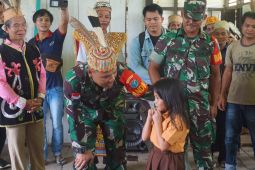 Dandim Putussibau memotivasi pelajar di pedalaman Kalbar