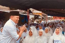 Silaturahmi dan peduli rakyat, H Borkat, SSos, MM selalu terdePAN