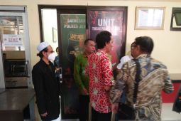 Polisi periksa pengasuh ponpes terkait dugaan tindakan asusila di Jember
