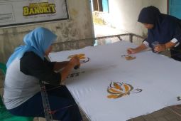 Warga Plangkrongan Magetan kenalkan motif batik "Biduan"
