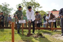 Kodim 1206 Putussibau bangun rumah singgah bintara pembina desa