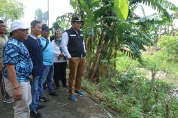 Pemkab Sidoarjo percepat pembersihan sungai "full" sampah