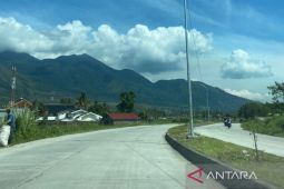 Perbaikan jalan wisata di Garut terus dilakukan tiap tahun