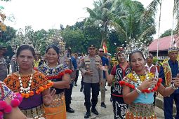 Kapolda Kalbar kagumi kearifan lokal dan kerukunan di Rumah Betang