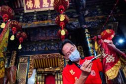 Warga Tionghoa Kota Madiun gelar ritual "Kimsin" jelang Imlek 2023
