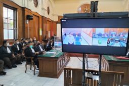 JPU jerat lima terdakwa tragedi Kanjuruhan dengan pasal kelalaian