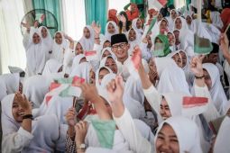 Sandiaga Uno mengajak para santri meningkatkan sektor pariwisata