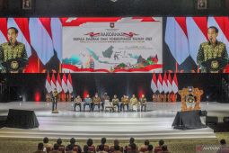 Presiden Jokowi ibaratkan penanganan pandemi COVID-19 di Indonesia bak "total football"