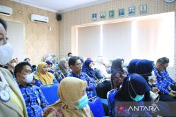 Mahasiswa UGM Edukasi Warga Tanara Tanggulangan Stunting