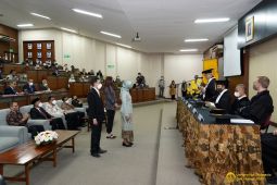 Amurwani Dwi raih gelar doktor sejarah UI dengan cumlaude