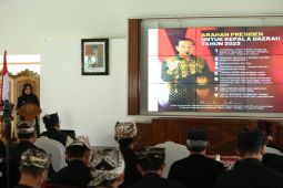 Bupati Ipuk ajak SKPD pahami arahan presiden terkait resesi global