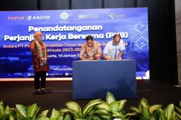 Pupuk Kaltim bersama Serikat Pekerja tandatangani PKB 2023-2025 wujudkan harmonisasi industrial